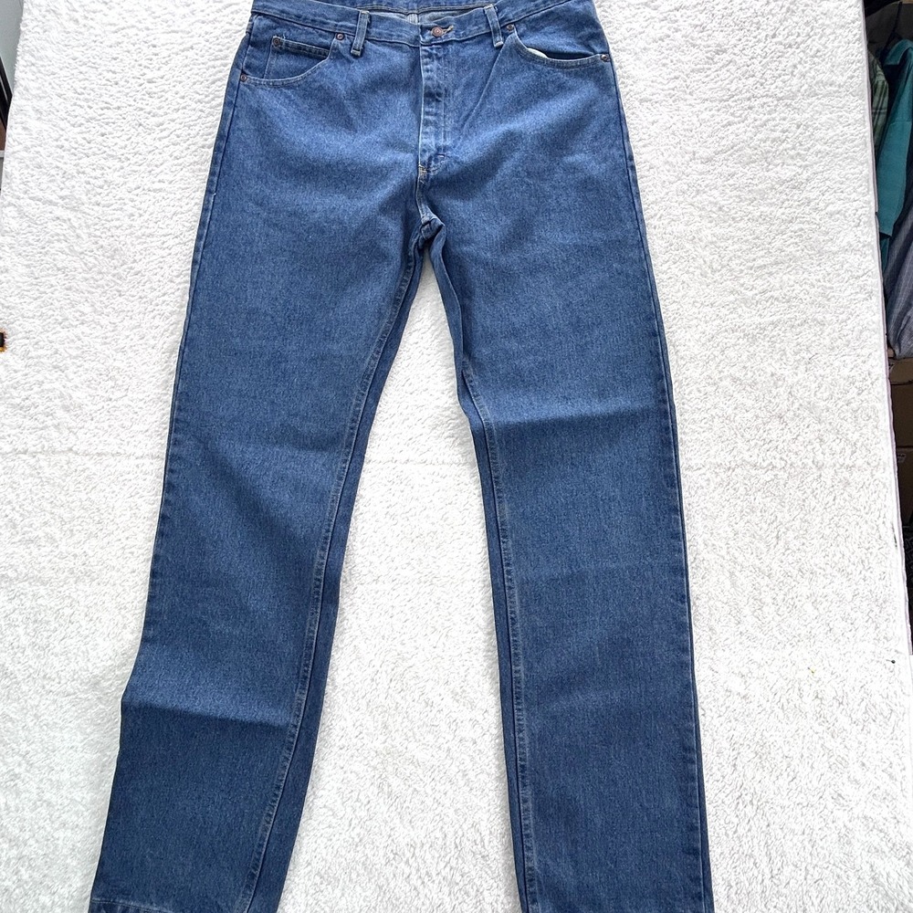 Wrangler Jean Men's 38X36 Blue Dark Wash Stretch Denim Regular Fit - Picture 2 of 10